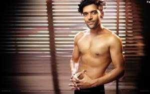 Debonair Guru Randhawa in a shirt-less avatar